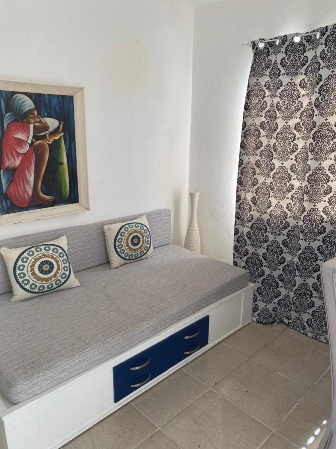 Chao Mama Hostal Santo Domingo Exterior photo